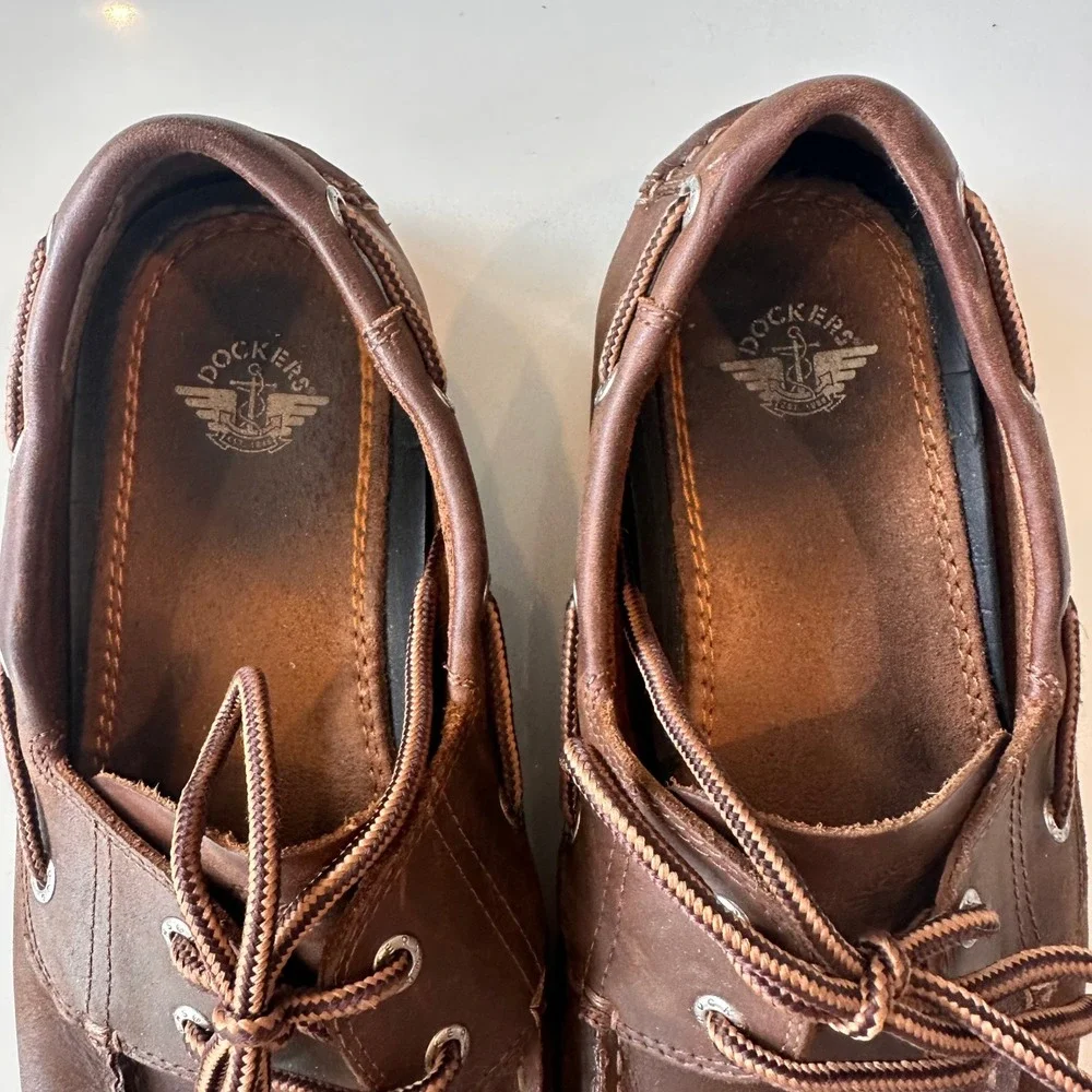 Dockers Mens Brown Leather Boat Shoes 9.5W 90-30406 Moc Toe Loafers